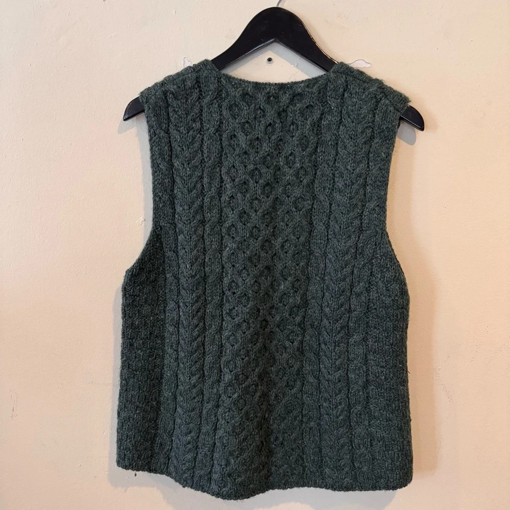 Cabela’s Aran Fisherman Knit Vest - Picture 4 of 5